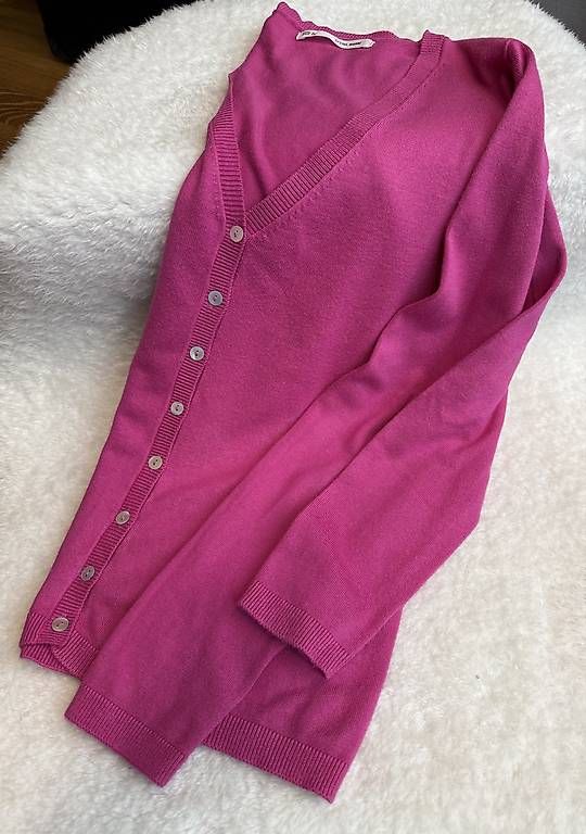 Jacken & Mäntel: 3x Feinstrickjacken Sfera Basic Grösse S/36 – Gebraucht aus Wilen b. Wollerau von chocolady 1