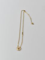 Guess Shining Winter Pavé Flower Halskette, gold, Edelstahl