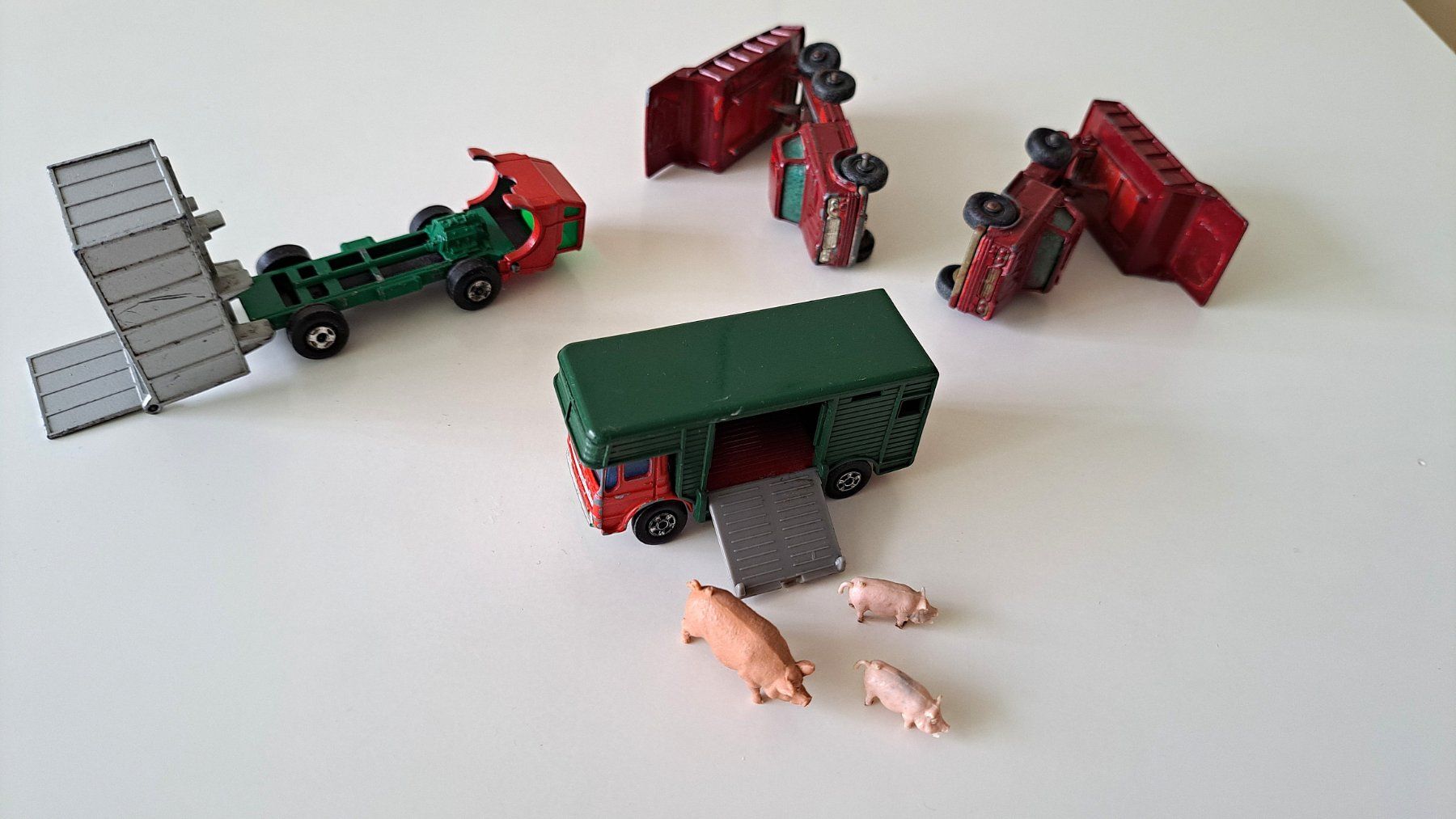 Matchbox Modellini d'auto: Alte Modellautrucker - 6 x Matchbox + 1 x Corgi – Usato da Affoltern am Albis venduto da saminou01 5