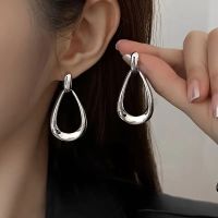 Silber Ohrringe Tropfenform Elegant Modern Neuwertig