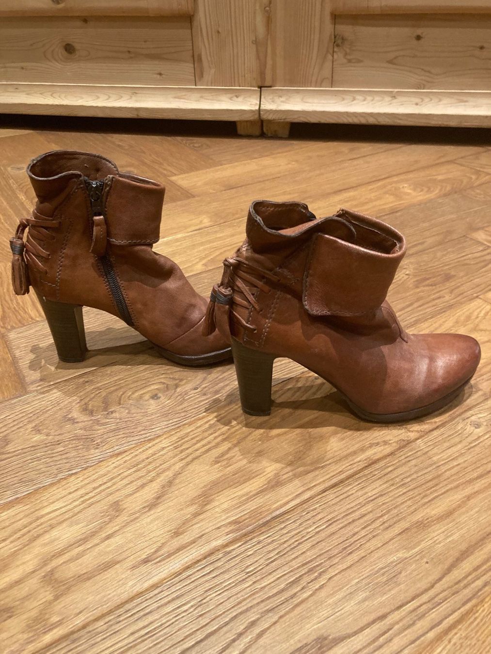 Damenschuhe: Stiefeletten – Gebraucht aus Rorschach von Loonimuh 3