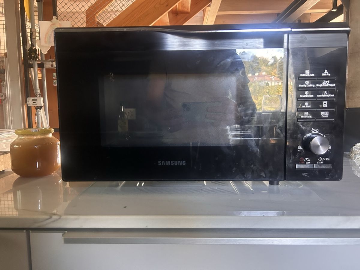 Elettrodomestici da cucina: Mikrowelle Samsung – Usato da Küsnacht ZH venduto da DBODBO 1