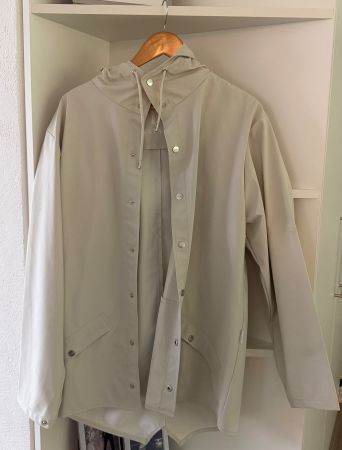 Regenjacke Rains beige Grösse S wie neu