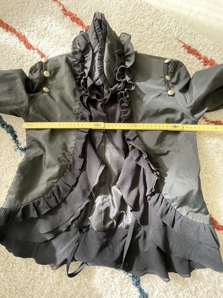 Giacche: Black Ruffle Jacket - Stylish & Lightweight – Usato da Richterswil venduto da Prangins9 7