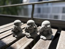 3 kleine Buddha-Figuren aus Stein, Dekoration
