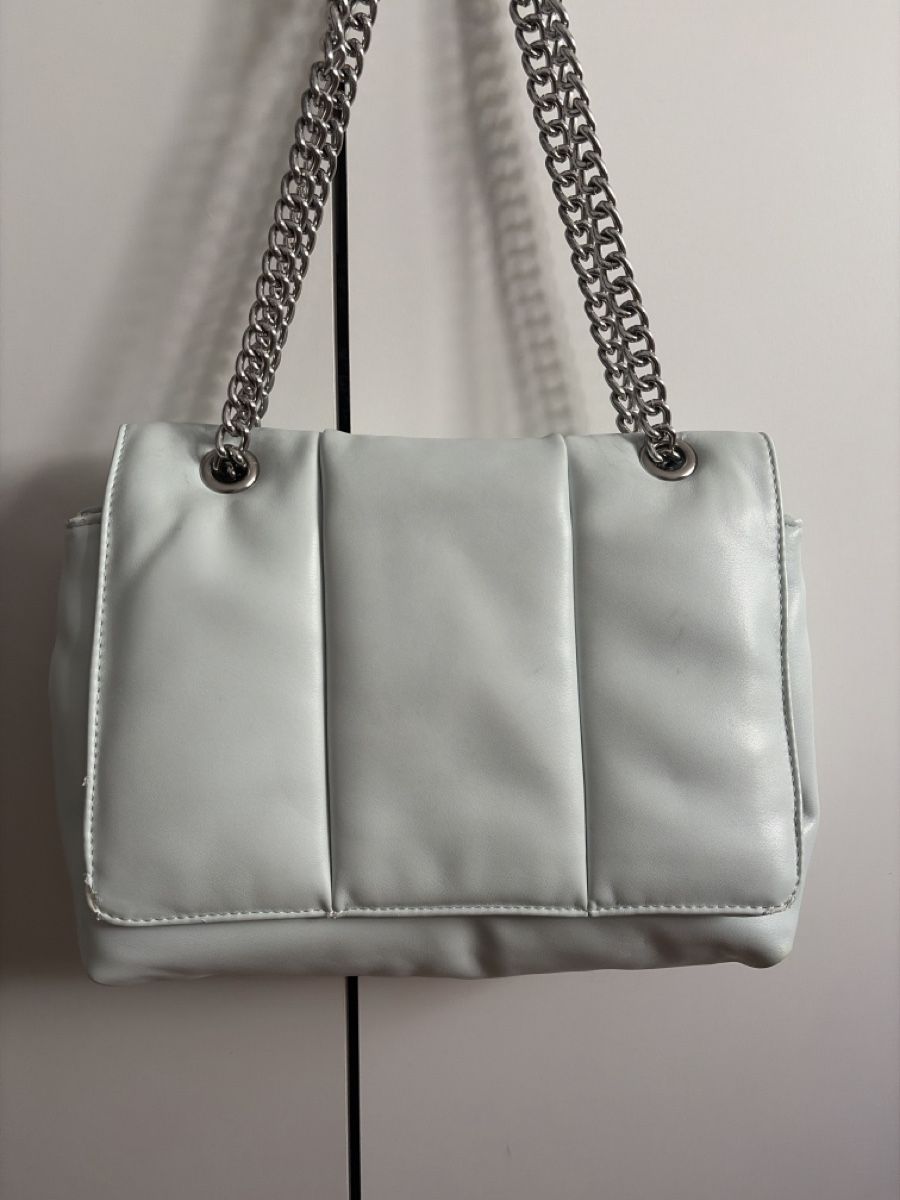 Taschen für Damen: Sac Bershka bleu clair – Gebraucht aus Renens VD von sar_bwz5 2