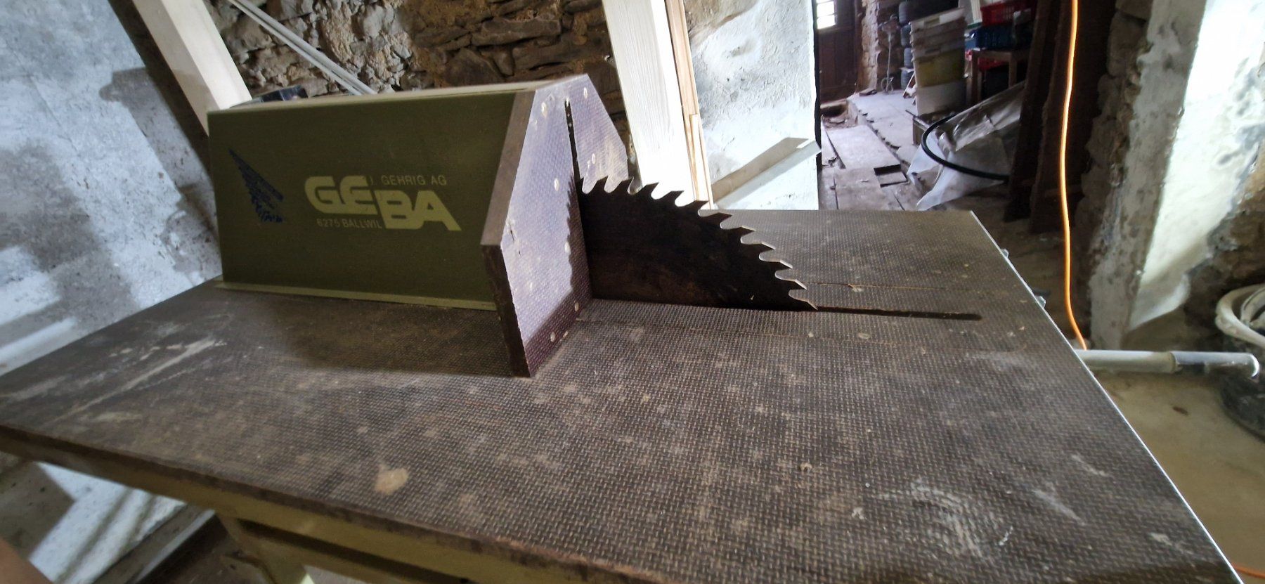 Geba Scies: Holzfräse 380V - Geba – D'occasion à Weggis par Remue 1