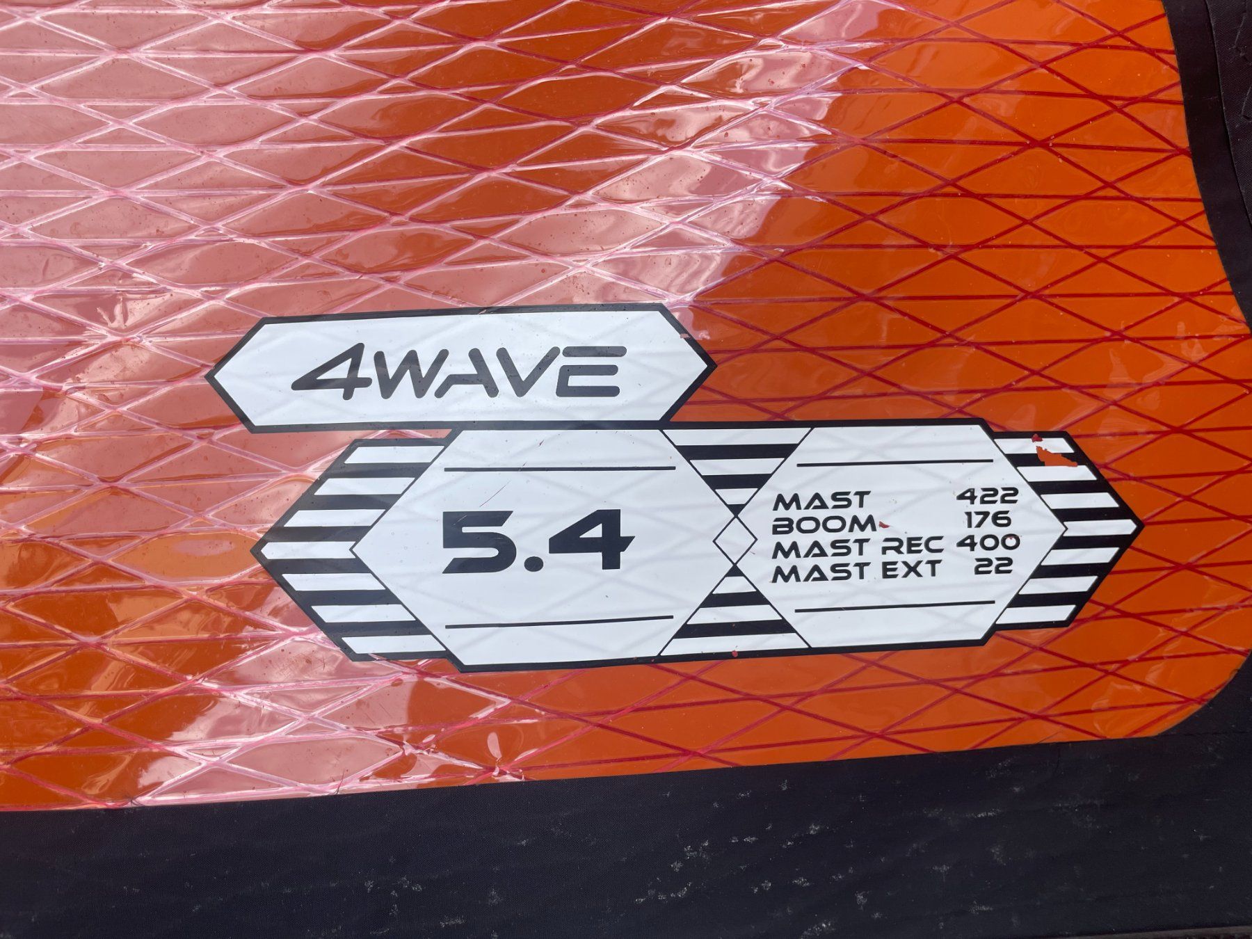 Surf: Windsurf-Segel, 5.4m2, Loftsails „4 Wave“ – Usato da Freienbach venduto da Minx1 1
