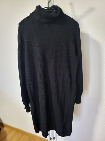 Schwarzes Strickkleid von Object Grösse M, Top Zustand!