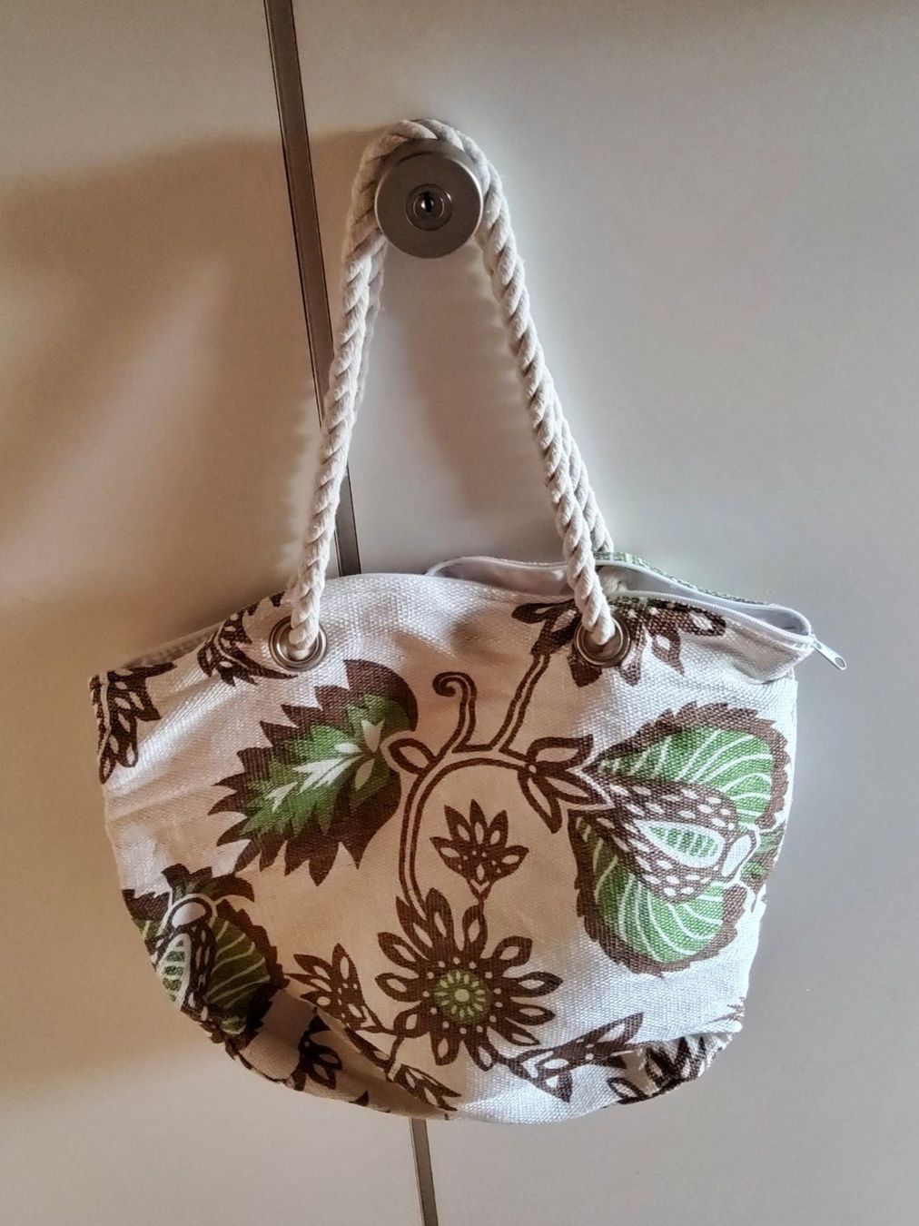 Borse da donna: Handtasche / Einkaufstasche beigfarbig mit Kordel – Nuovo (secondo la descrizione) da Villnachern venduto da RicardoMary 1