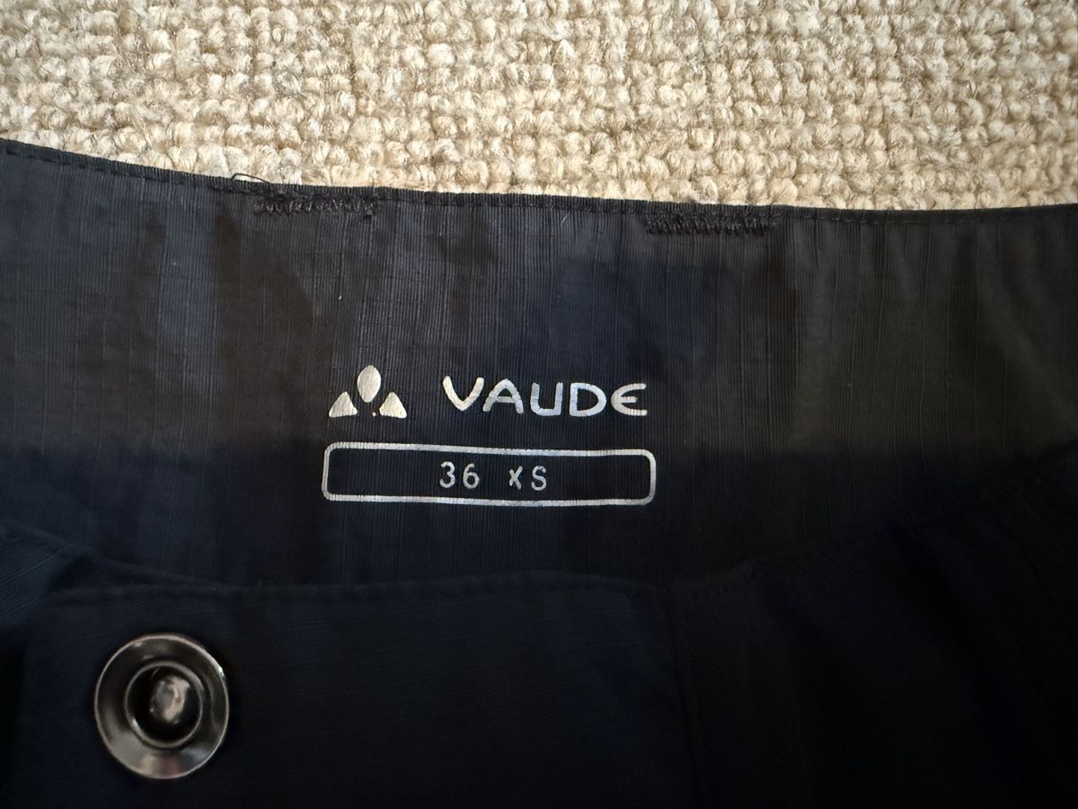 Vaude Pantaloni: Vaude Womens Siros Short Velohose – Usato da Cham venduto da carmenblacky 2