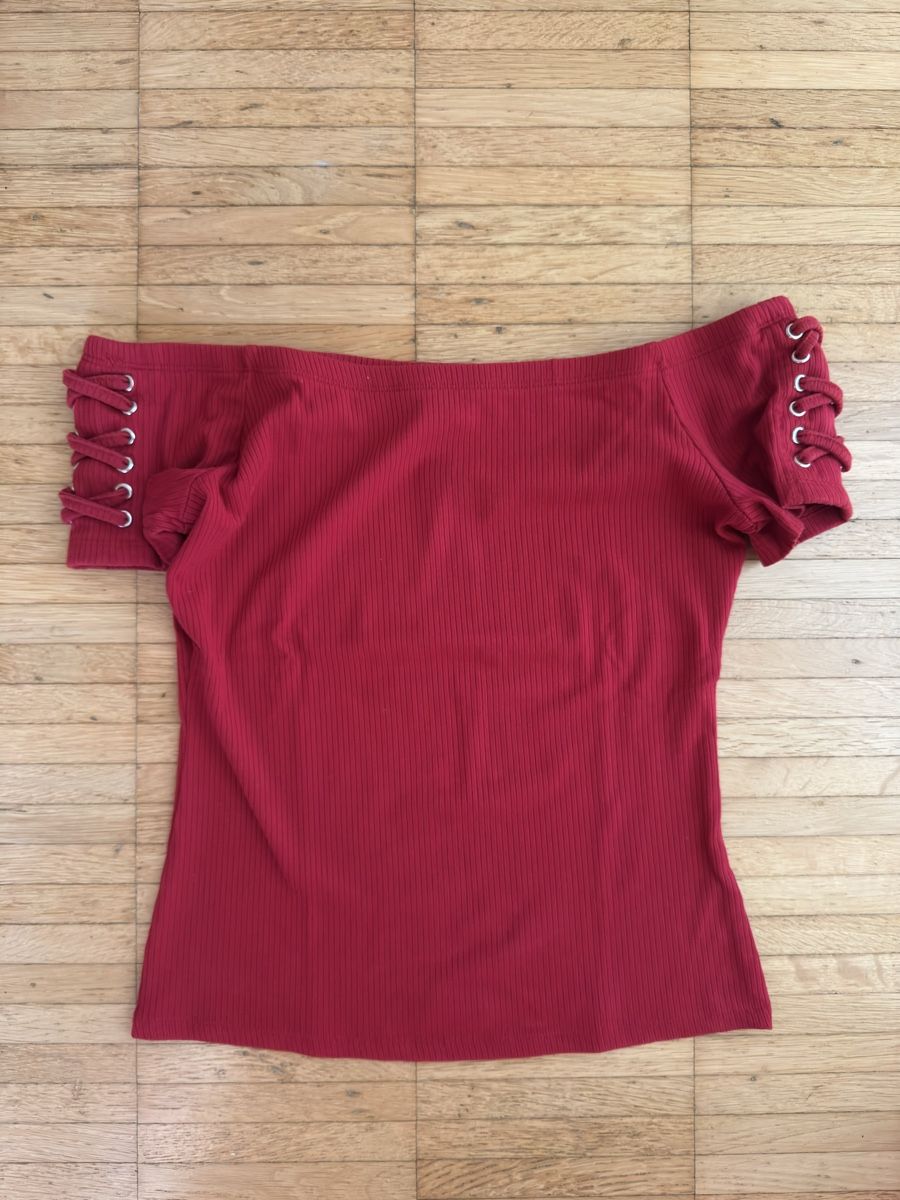 Tally Weijl T-shirt: Maglietta rossa  – Usato da Basel venduto da ser_qy29