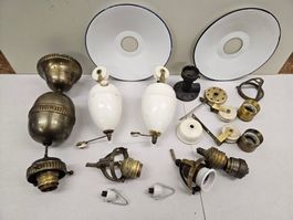 19 Teile für antike Lampen und Kabel