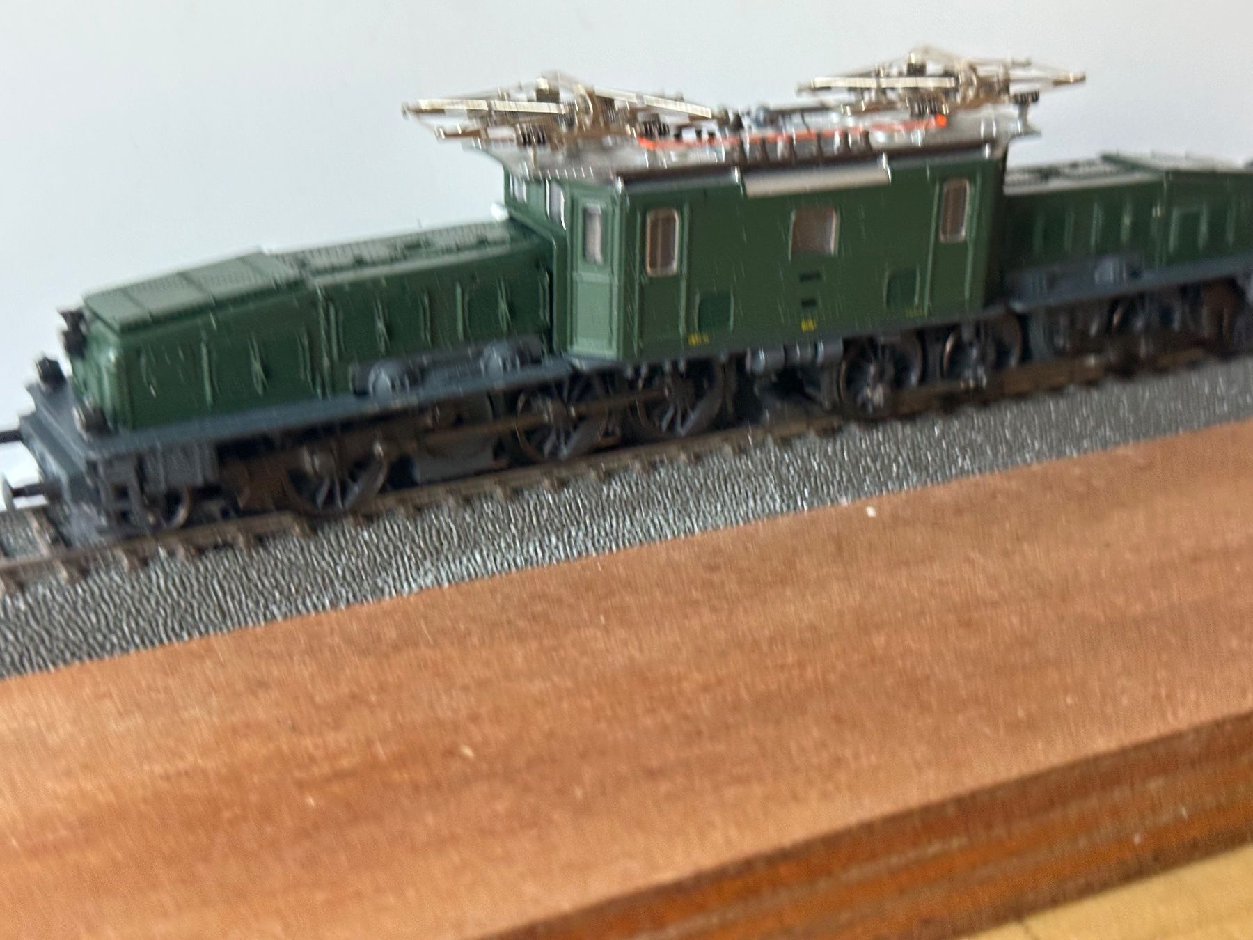 Roco Modelleisenbahnen: Locomotive.  HO – Gebraucht aus Onex von paclemarin