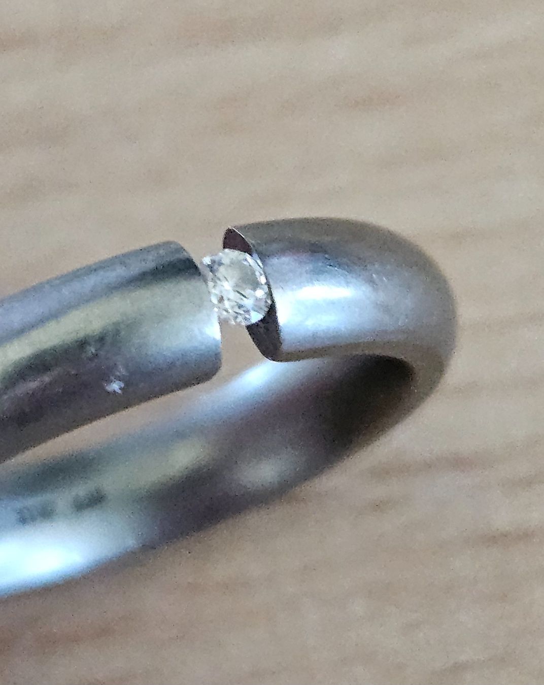 Anelli: Titanring mit Diamant – Usato da Hägglingen venduto da pri_zdz5 5