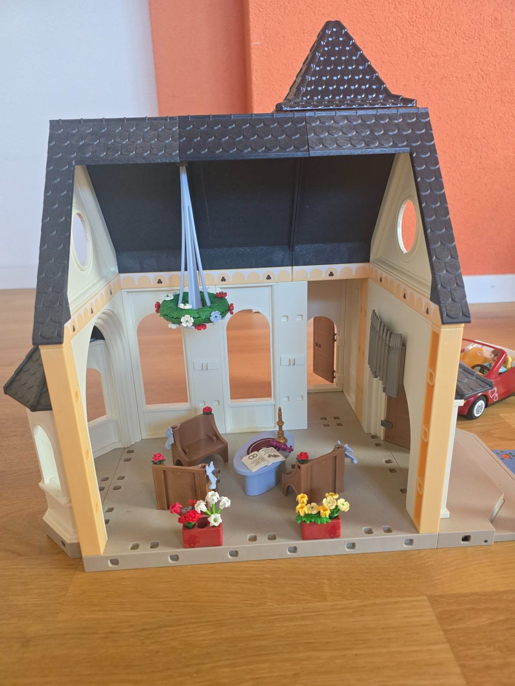 Playmobil Giocattoli: Playmobil Kirche mit Hochzeitspaar Starter Pack 71077 – Usato da Diepoldsau venduto da komando2 1