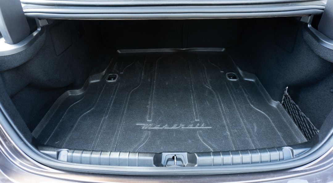 Maserati Automobili: Maserati Ghibli SQ4 – Usato da Agarone venduto da Dejan. 8