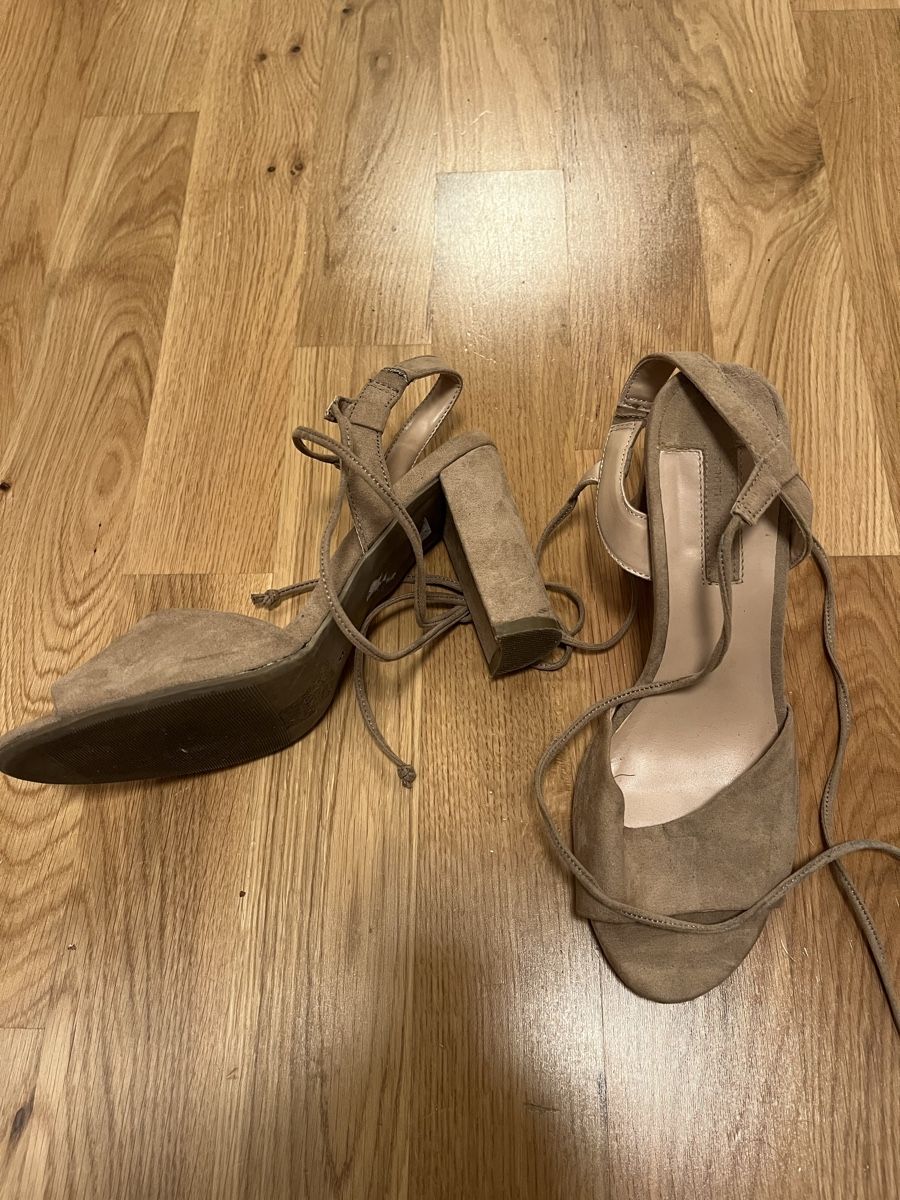 Damenschuhe: Sandale – Gebraucht aus Wil SG von mar_2jrf 1