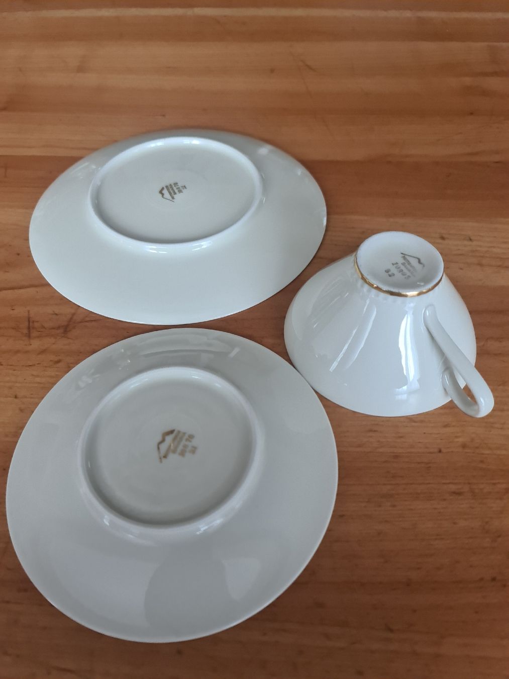 Set di piatti: Mitternacht Sammelset Tasse – Usato da henau venduto da Rockj 2