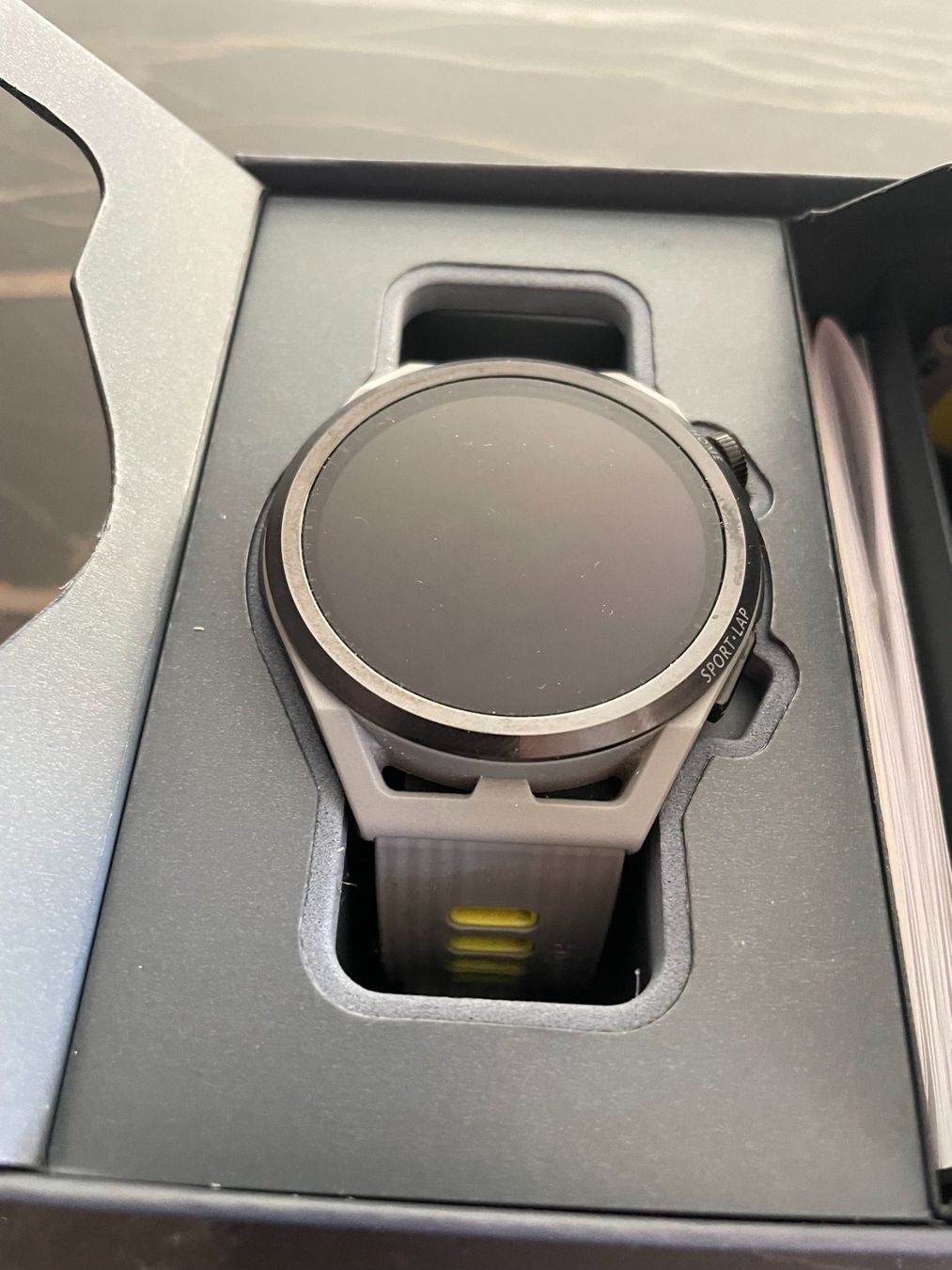 Huawei Smartwatch: Huawei GT Runner – D'occasion à Ennetbaden par djpejic 3