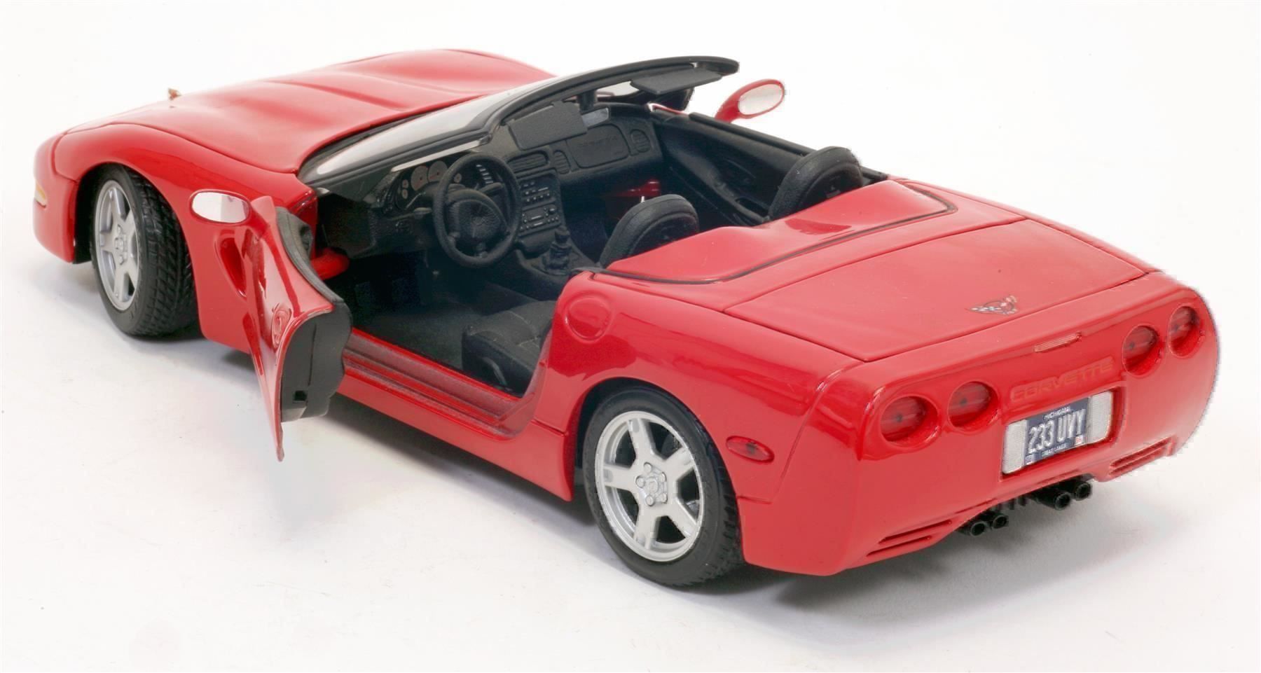 Maisto Modellini d'auto: Chevrolet Corvette 1998 1:18 Maisto – Usato da Bassersdorf venduto da Sugo 3