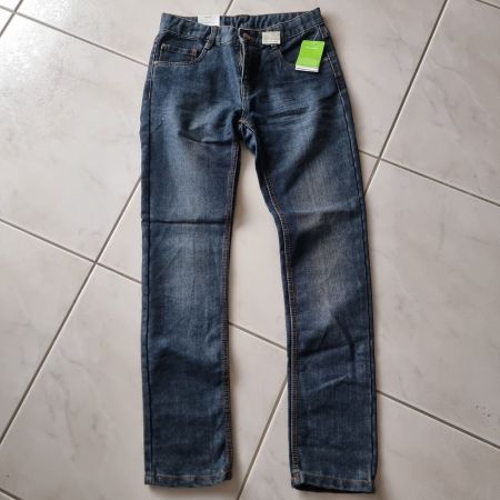NEUE tolle Slim Jeans in der Gr. 164