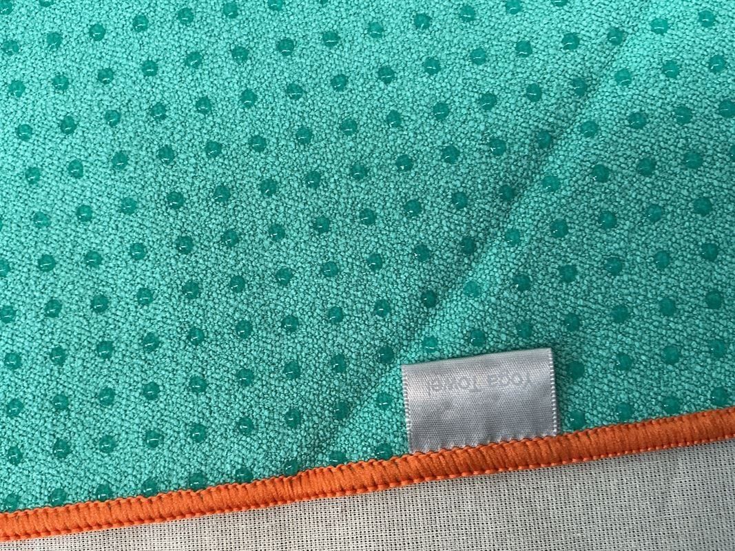 Serviettes de bain: YOGA Handtuch mit Antirutschnoppen – Neuf (Voir description) à Richterswil par Restwert_Richterswil 6