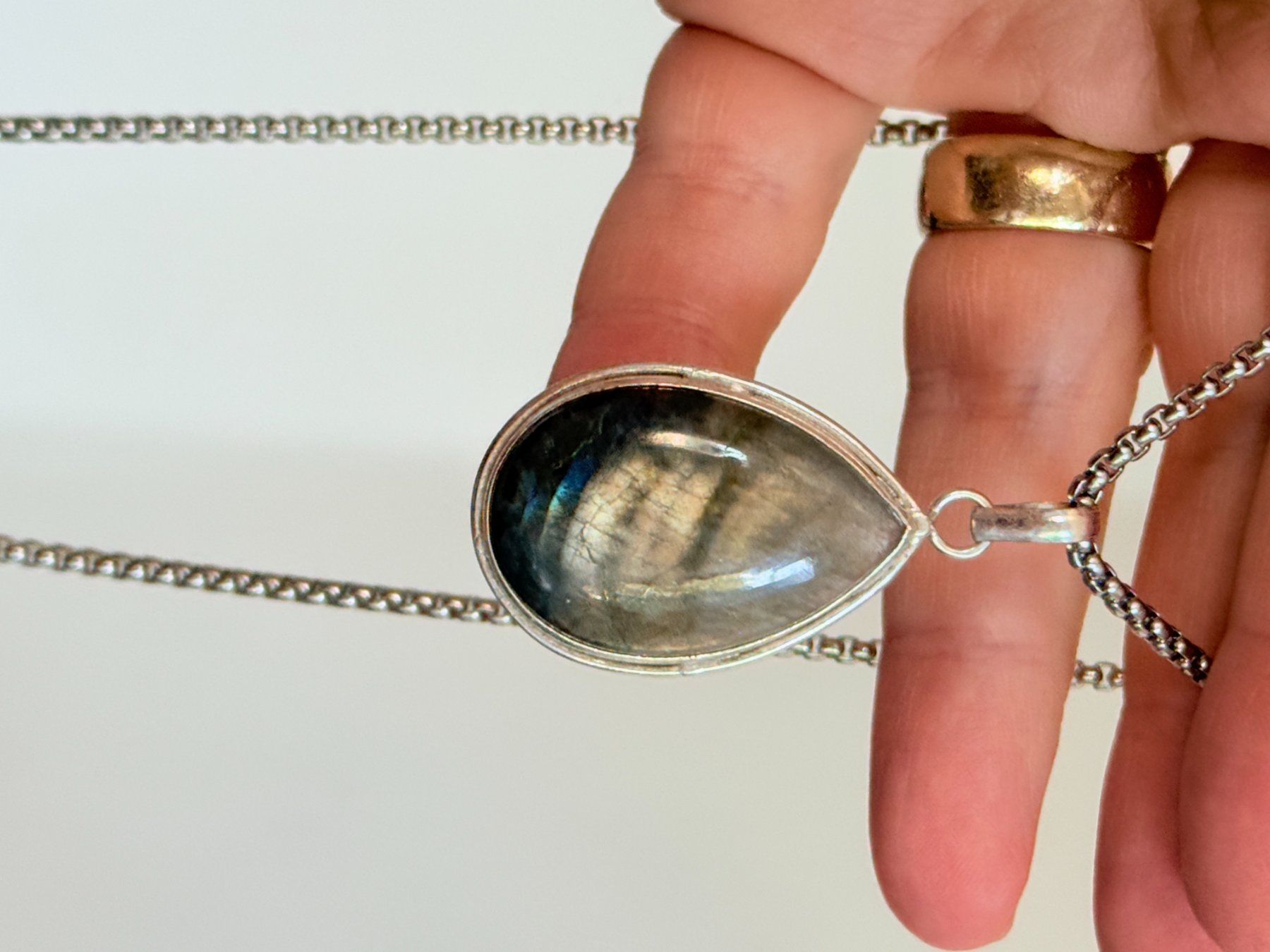 Catenine: Collier labradorite, élégant et tendance ✨ – Nuovo e nell'imballaggio originale da Genève venduto da AWWA 4