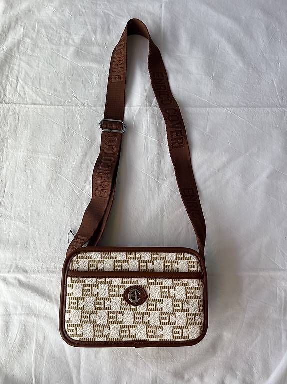 Taschen für Damen: Tasche – Gebraucht aus Bern von ela_hz6w