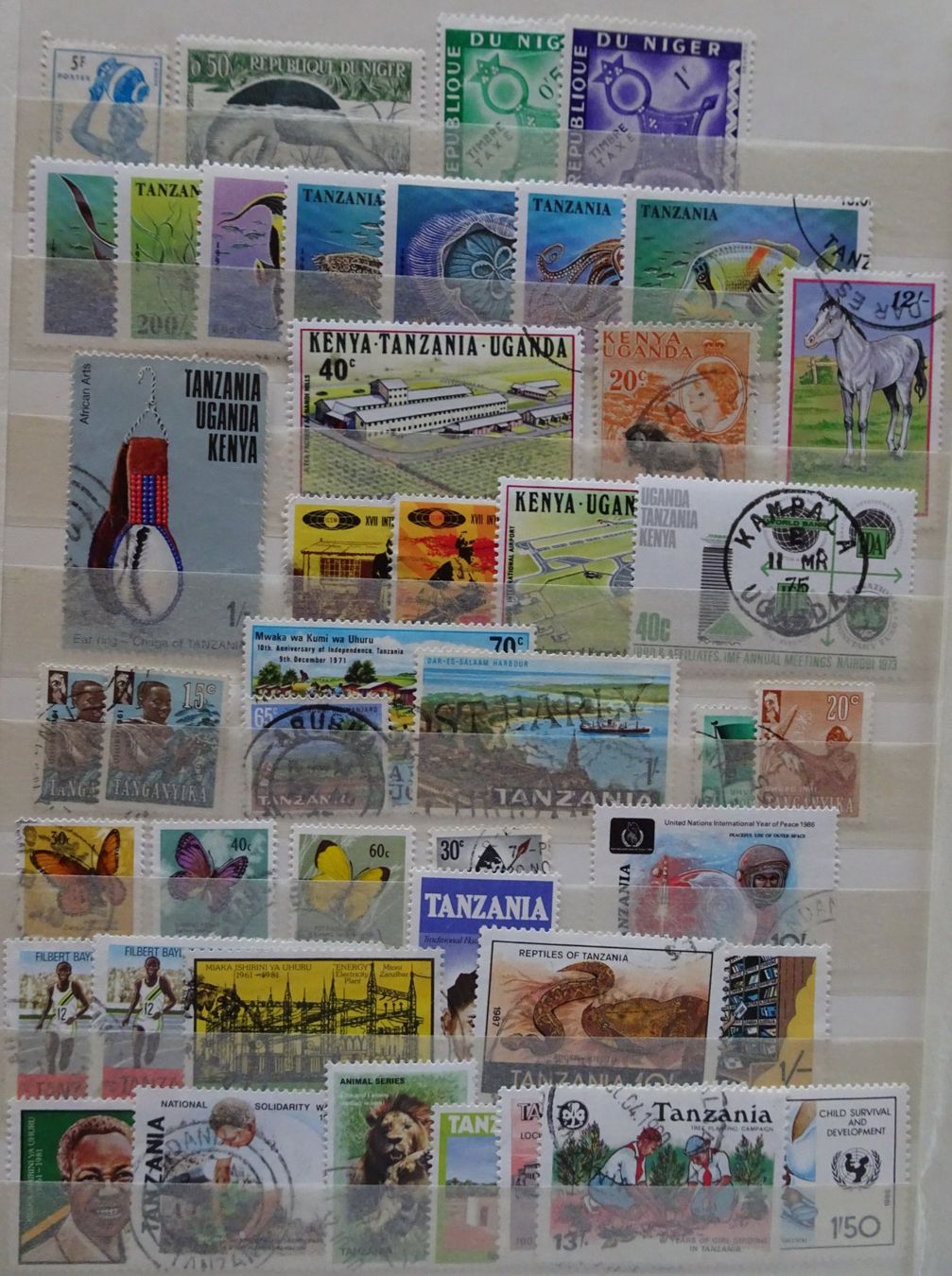 Tutti i francobolli: Briefmarken Afrika – Usato da Feldbrunnen venduto da MarcusSO 5