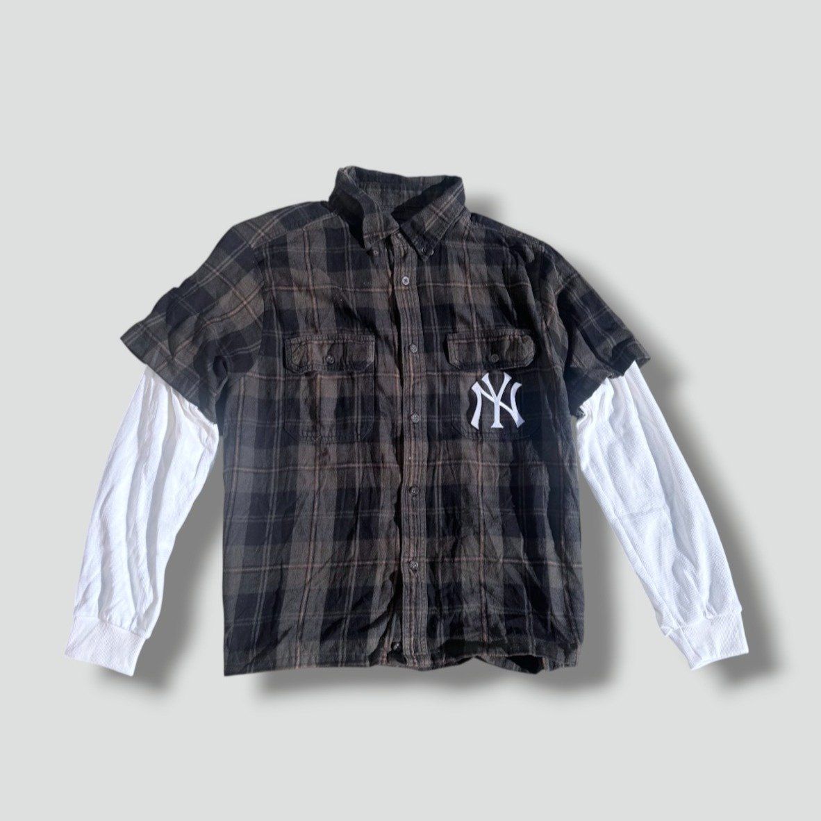 Hemden: Yankees custom made brown shirt – Gebraucht aus St. Gallen von sourced_limited