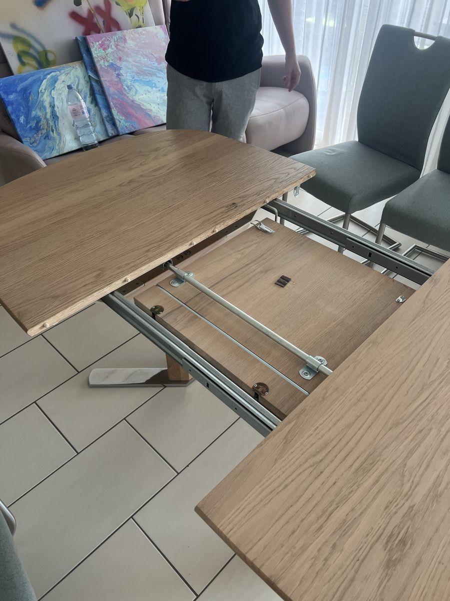 Tavoli: Küchentisch ausziehbar – Usato da Steffisburg venduto da lar_r2c8 2