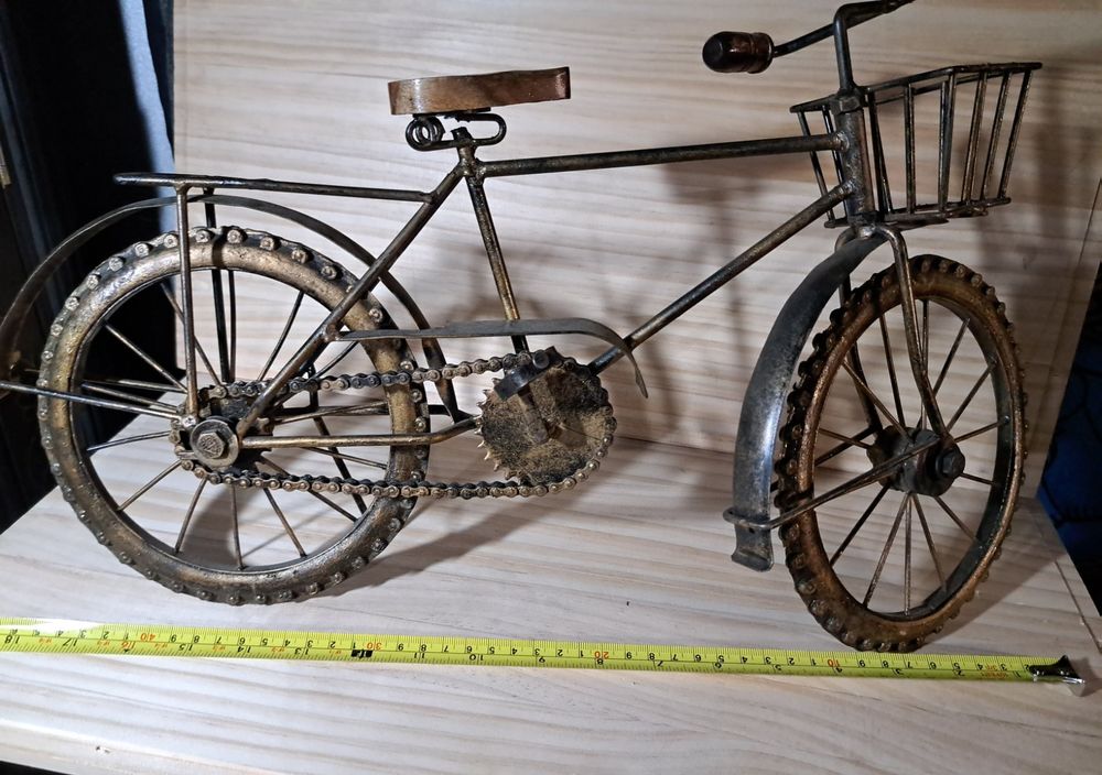 Collier de vélo antique - France