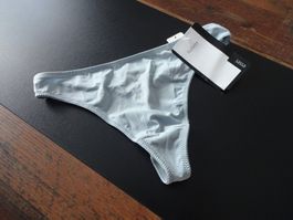 Schöner String-Fashion/Sassa