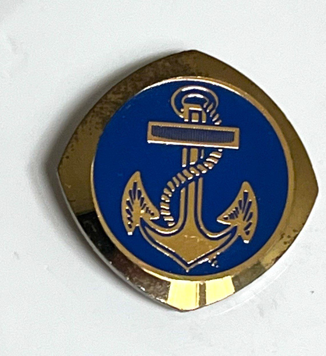 Placchette & Badge: Pin mit Anker – Usato da Kriens venduto da TSCH1