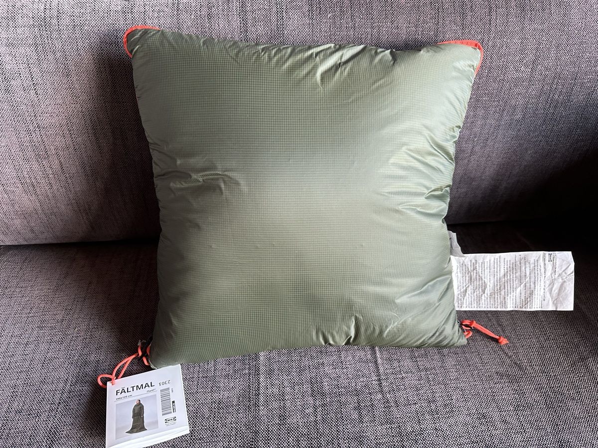 Ikea Cuscini: Tragbare Kissendecke IKEA Fältmal – Nuovo e nell'imballaggio originale da Le Vaud venduto da Balthasar 2