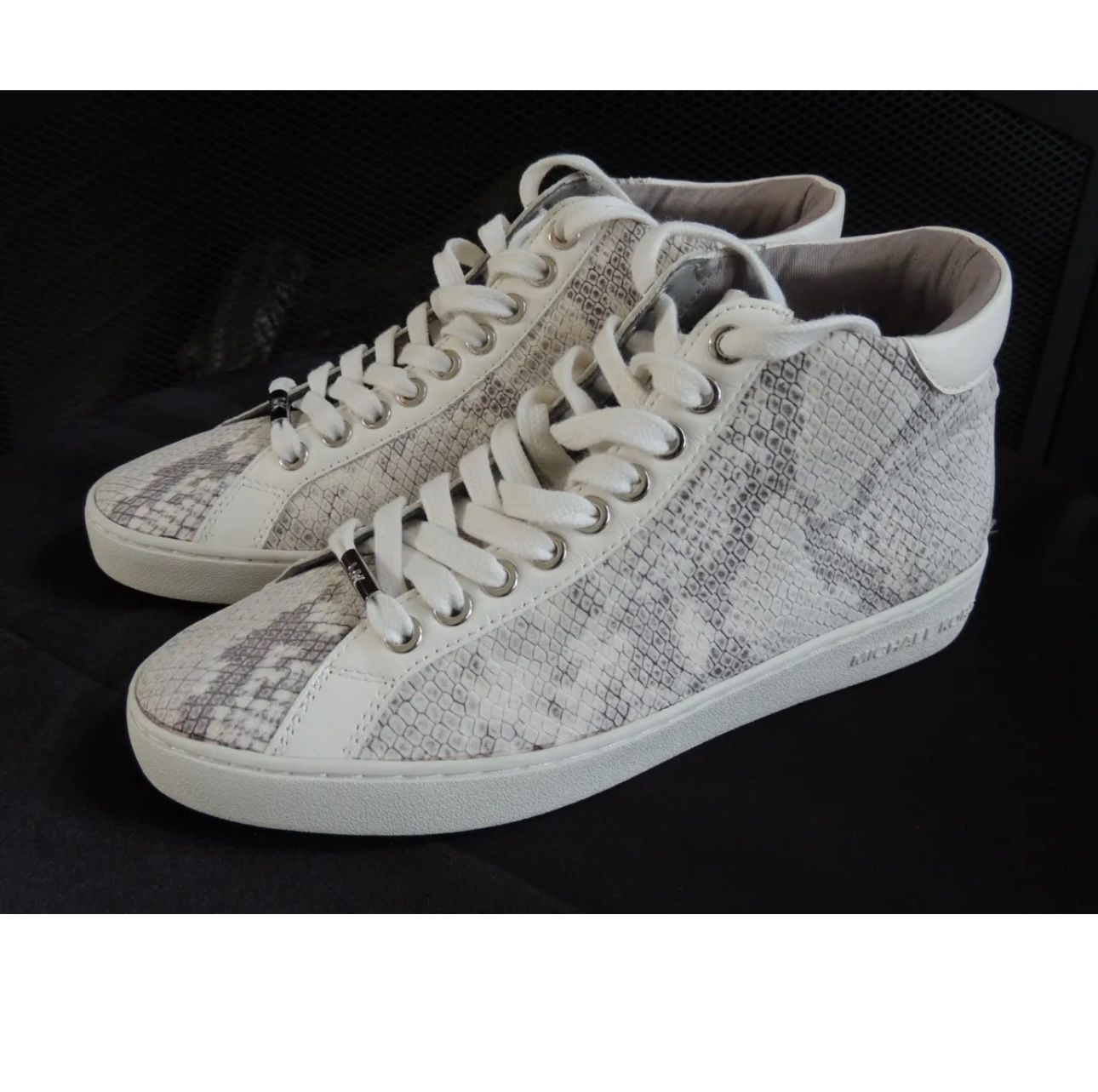 Michael Kors Scarpe da donna: Michael Kors Leder Schlangenledermuster – Usato da Illnau venduto da stone777