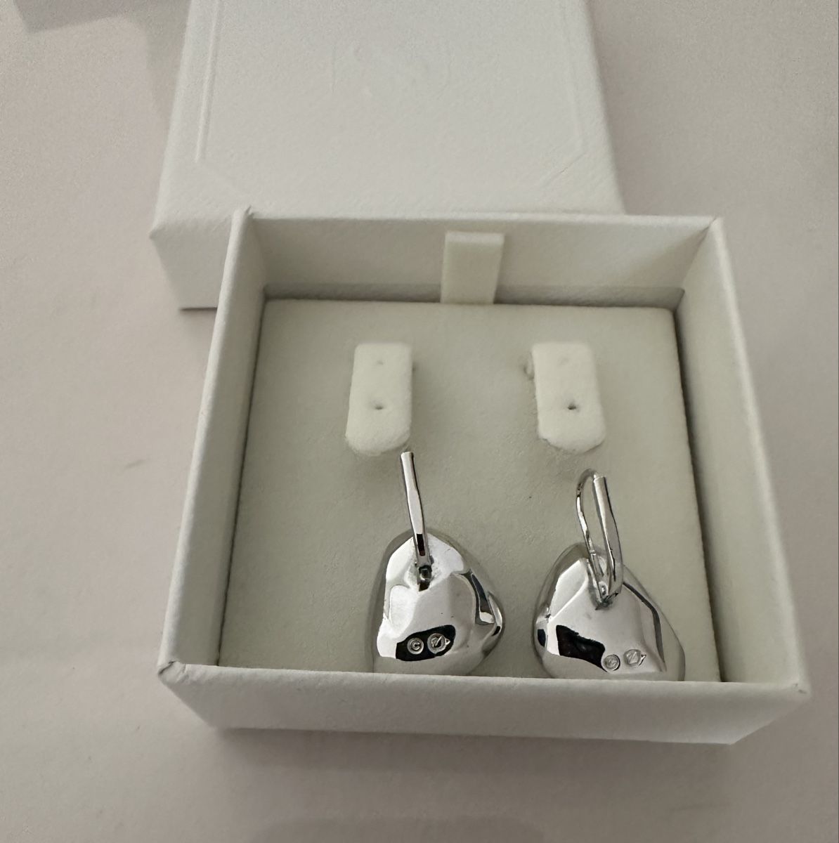 Swarovski Boucles d'oreille: Swarovski Ohrhänger asymmetrisch – Neuf (Voir description) à Gerlafingen par Uragano 2