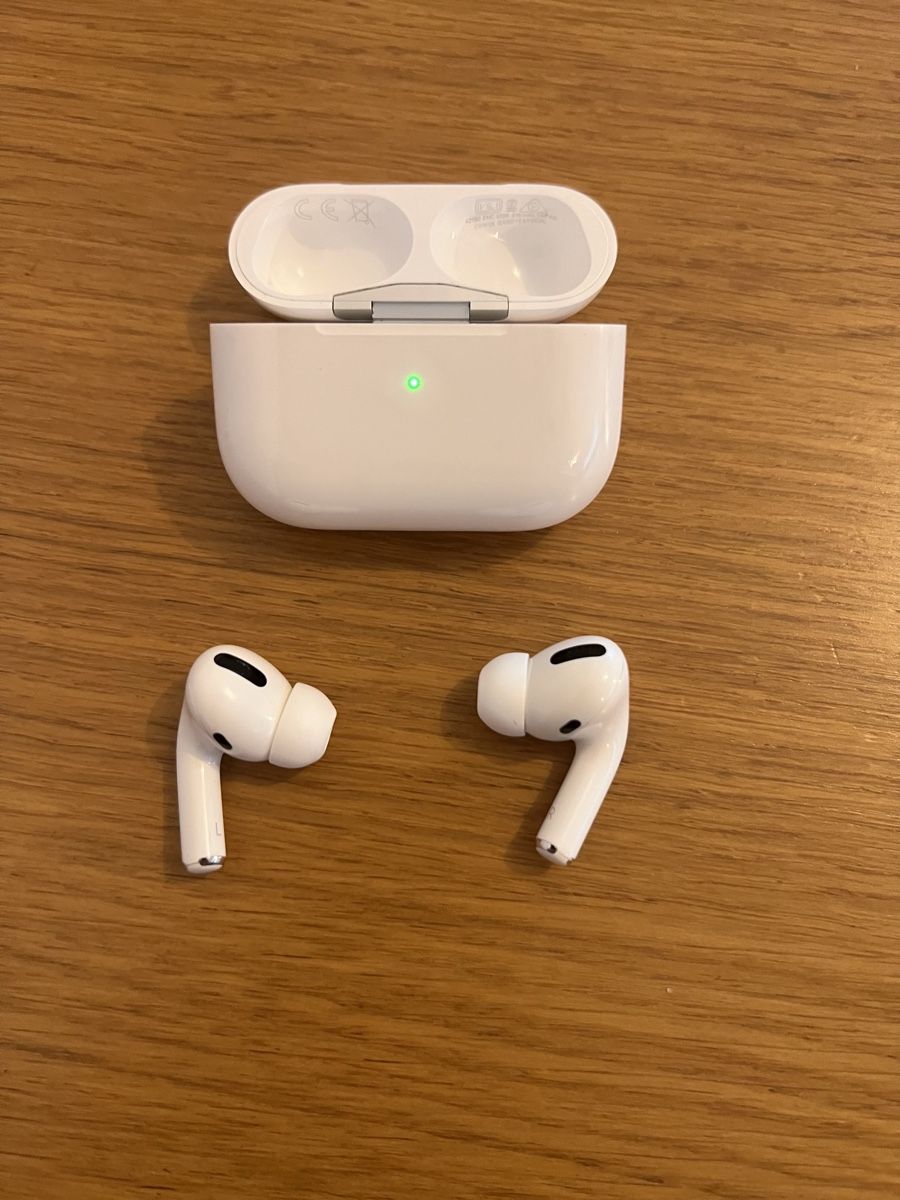 Apple Cuffie: AirPods Pro 1 – Usato da Meyrin venduto da Dril22