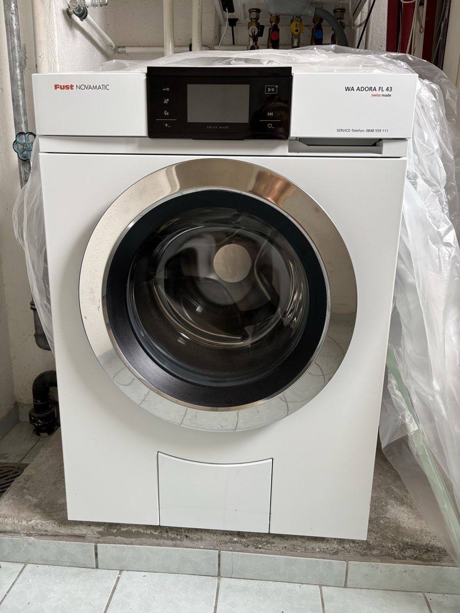 Waschmaschine 1Jahr / Fust Novomatic WA Adora FL 43 (Gebraucht) in ...