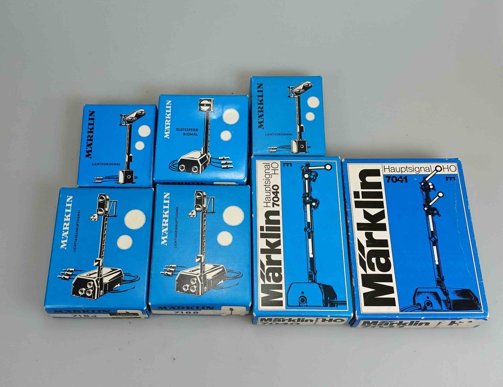 Märklin Trains électriques: Märklin Lichtsignale H0 – D'occasion à Niederglatt ZH par bego8172 1