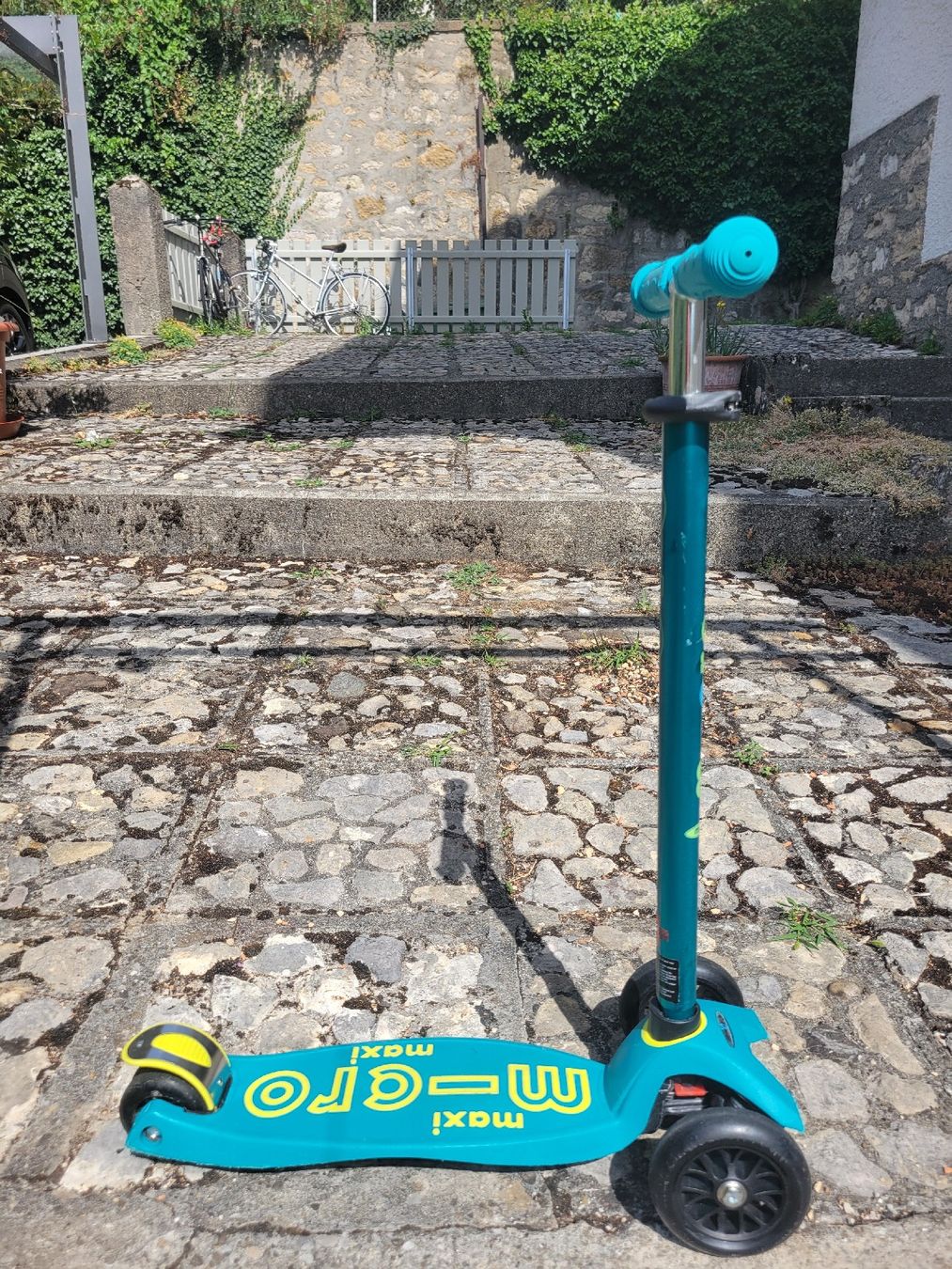 Micro Veicoli per bambini: Micro Maxi Trottinette  – Usato da Biel/Bienne venduto da Pipotina
