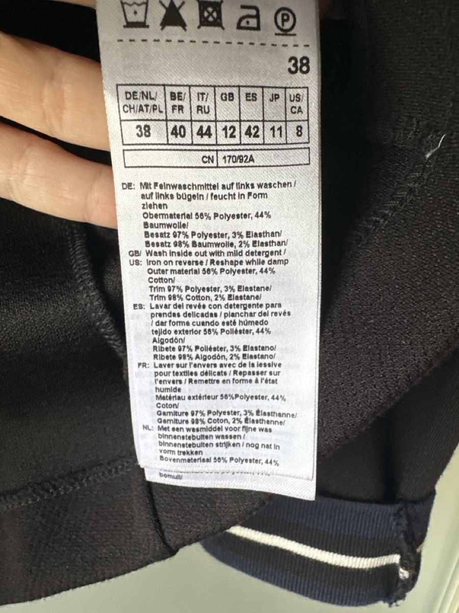 Gerry Weber Jacken: Damen Blazer GERRY WEBER Grösse 38 schwarz – Gebraucht aus Buchs AG von Dasmusstduhaben 3
