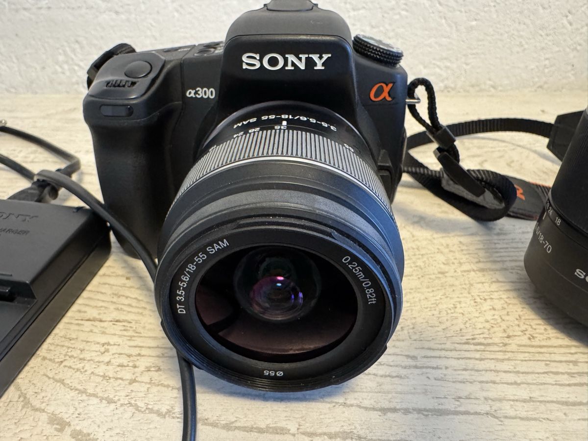 Sony Fotocamera: Sony alpha a300 digitalkamera – Usato da Zunzgen venduto da milesdavis76 1