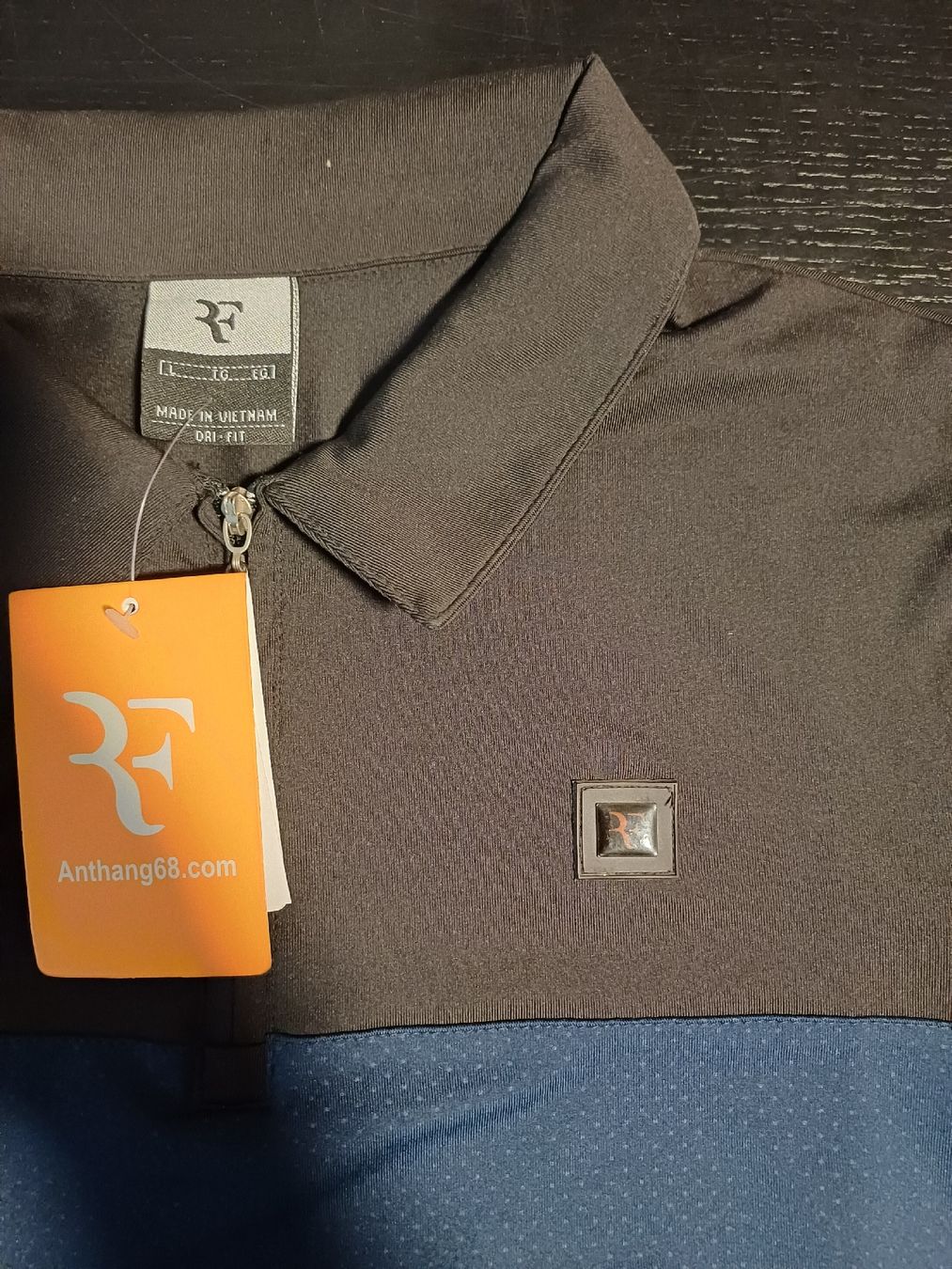 Nike Magliette Polo: Roger Federer Sport Polorshirt, Original – Nuovo e nell'imballaggio originale da Gommiswald venduto da lar_fpp9 3