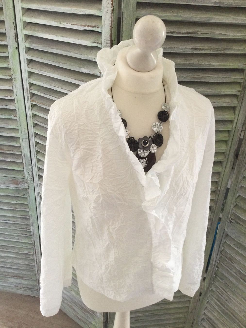 Giacche: Veste blanche à froufrou ORIGINALE new – Nuovo (secondo la descrizione) da Agiez venduto da chouchanelle 3