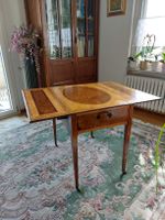 Antiquität: Wunderschöner Pembroke Tisch