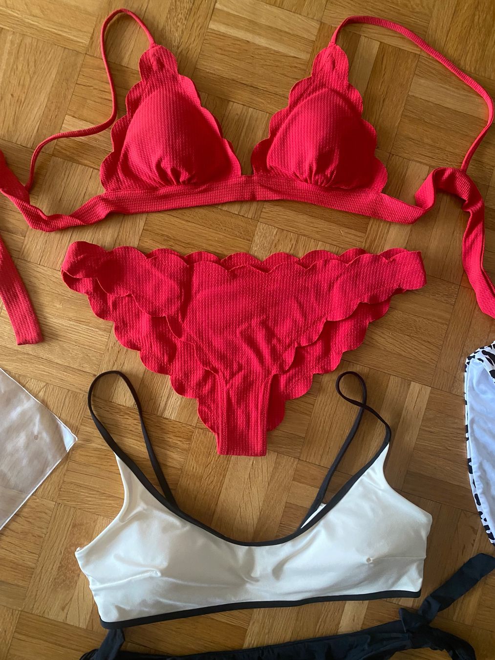Costumi da bagno & Bikini: Marysia bikini, Calzedonia, H&M – Usato da Zug venduto da estarthyme 1