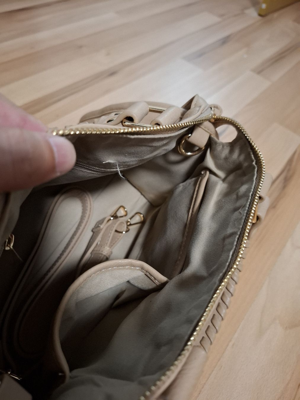 Sacs femmes: Handtasche beige NEU – Neuf (Voir description) à Netstal par Queen37 4