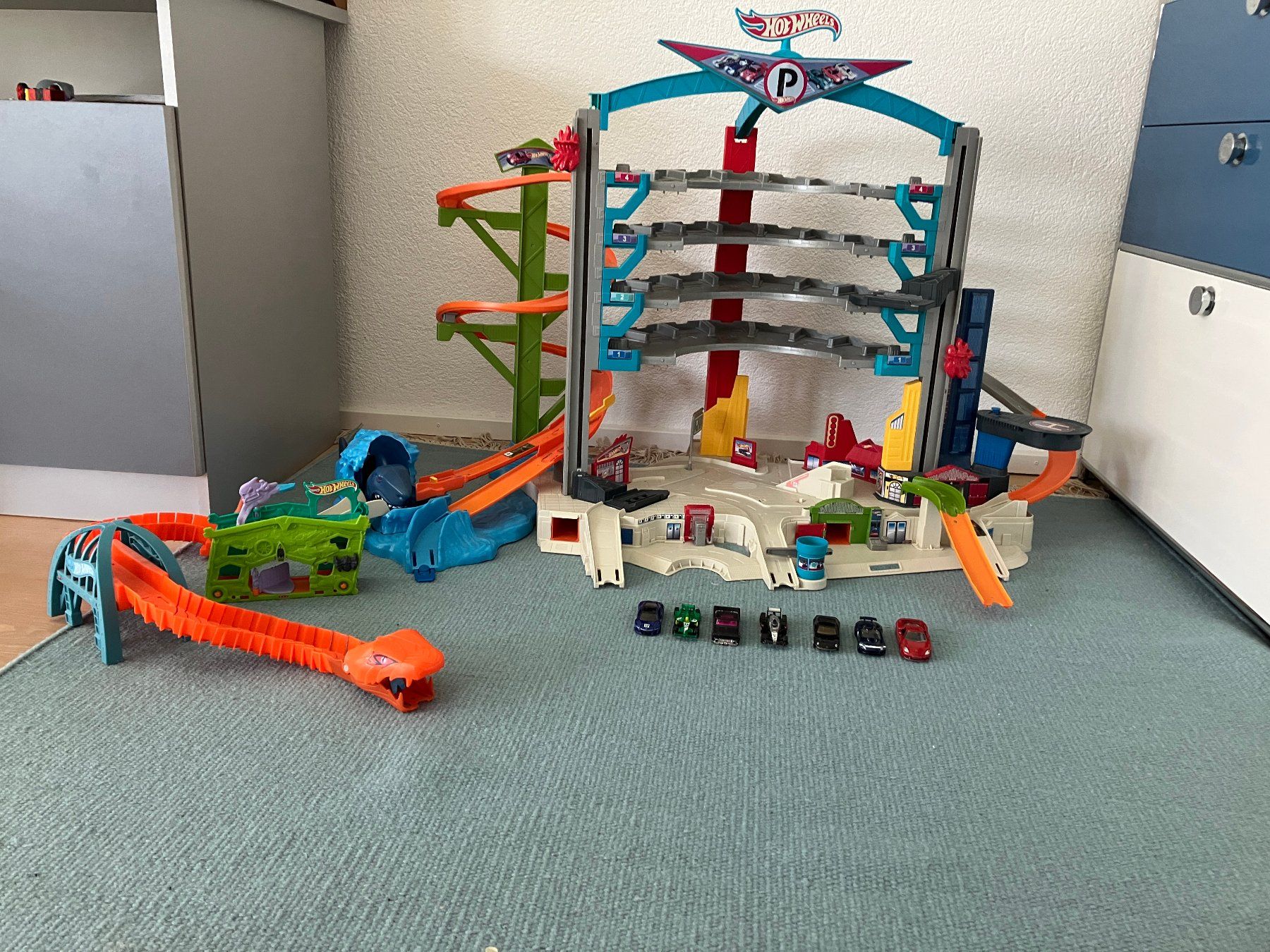 Spielzeuge: Hotwheels Sets – Gebraucht aus Uster von ste_ym2h 2